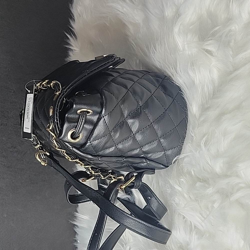BADGLEY MISCHKA Mini Quilted Black Vegan Leather Backpack NWT - Picture 4 of 10